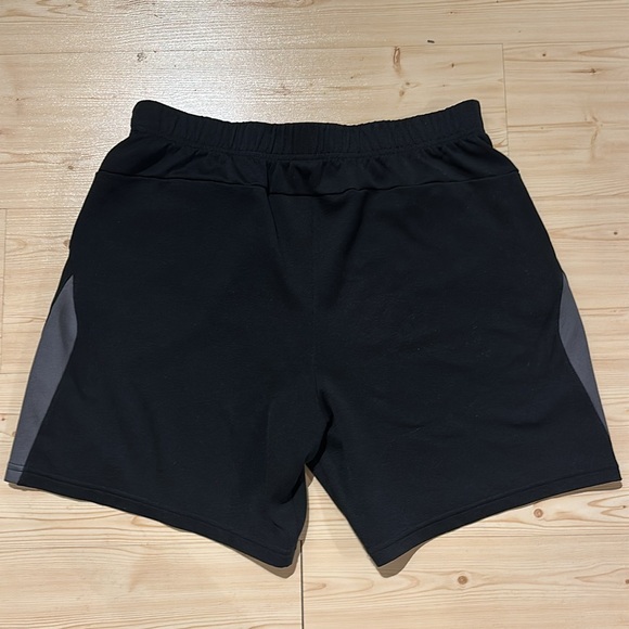 Nike athletic shorts - Picture 2 of 4